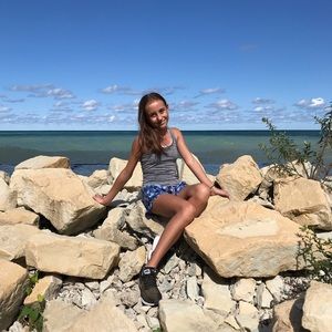 Meet your Posher, Allie